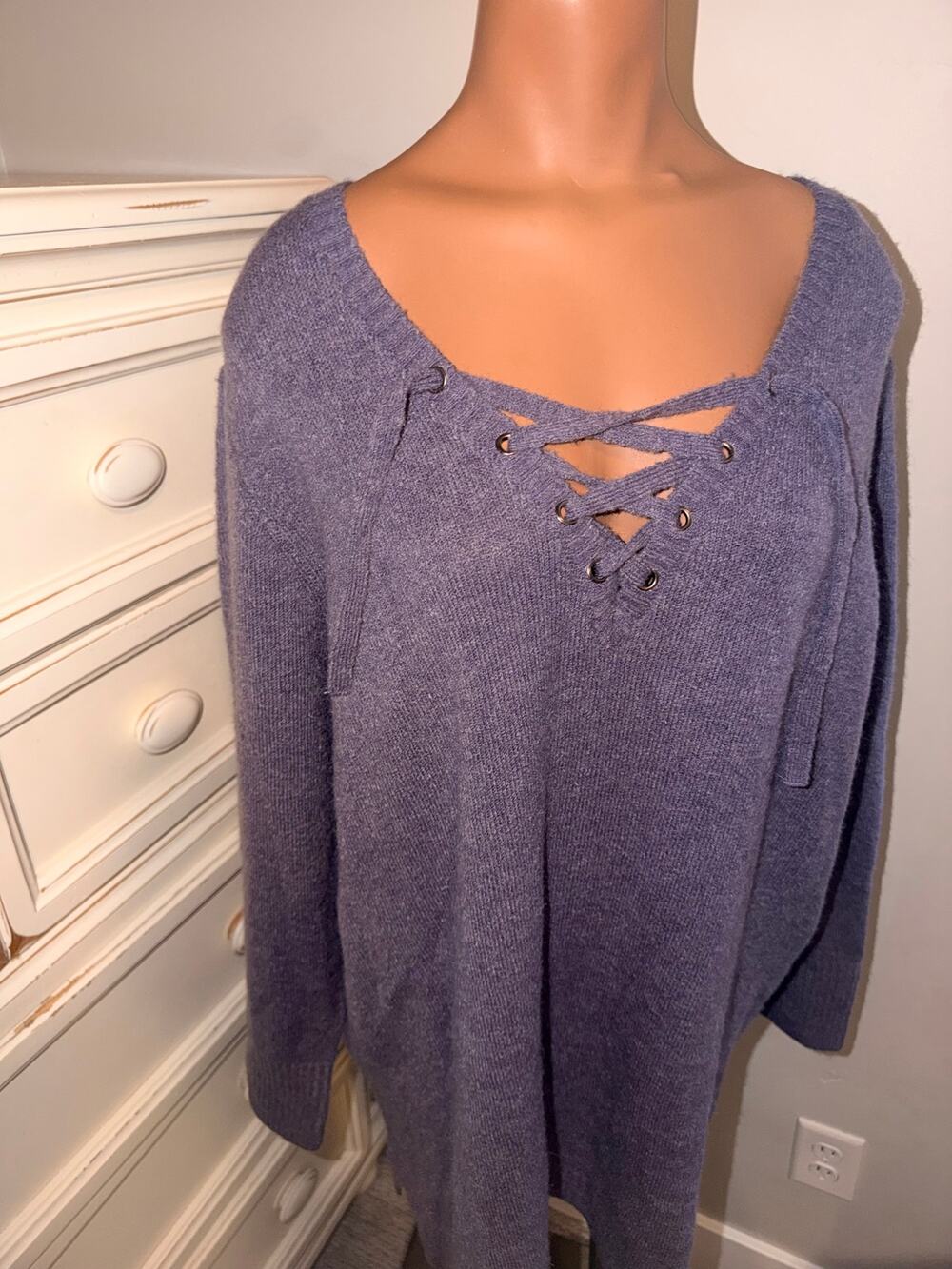 Women’s Sweater Lace Up Plum Purple Plus Size 1X